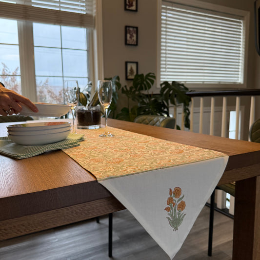 Fresh Botanica Table Runner